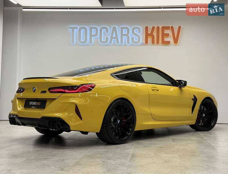 Купе BMW M8 2022 в Києві