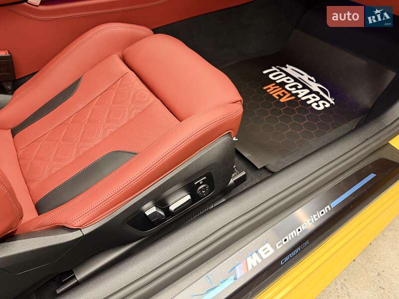 Купе BMW M8 2022 в Києві