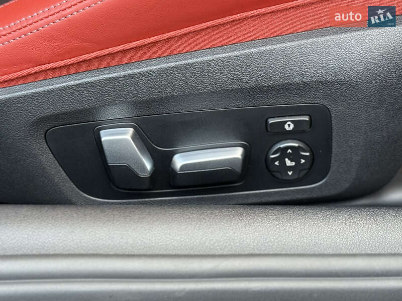 Купе BMW M8 2021 в Киеве фото 59 Купе BMW M8 2021 в Киеве