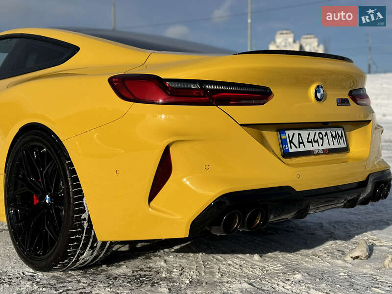 Купе BMW M8 2022 в Киеве