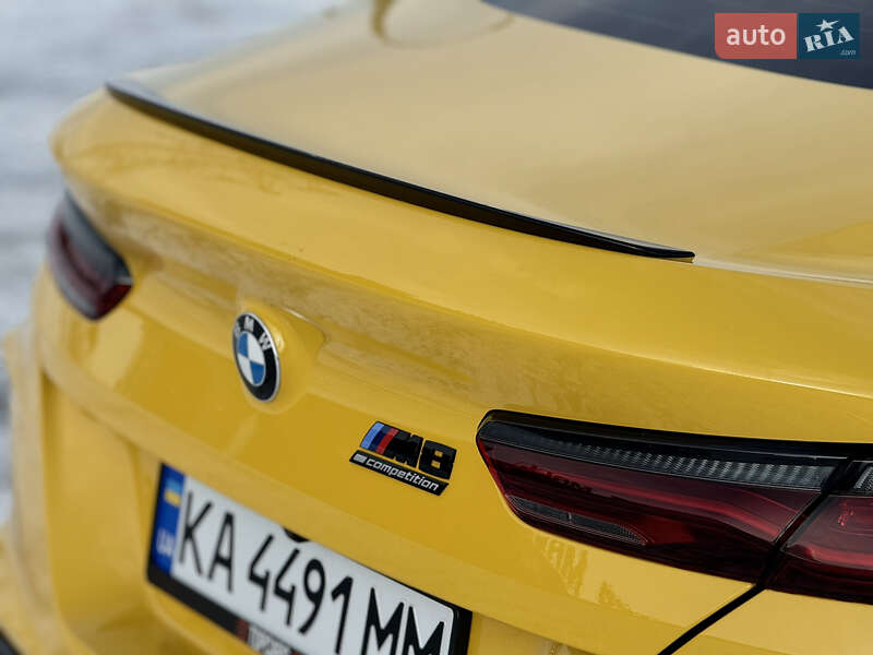 Купе BMW M8 2022 в Киеве