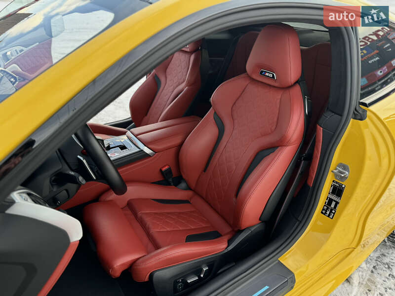 Купе BMW M8 2022 в Киеве