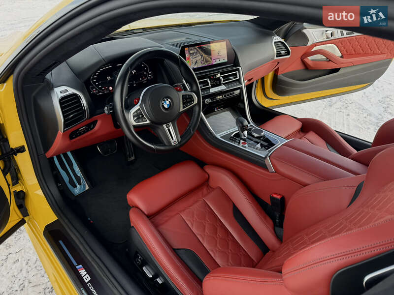 Купе BMW M8 2022 в Киеве