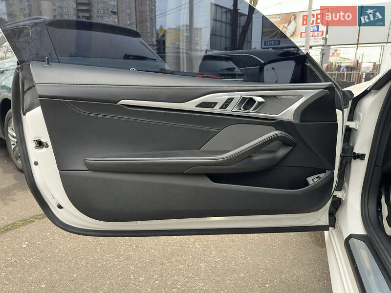 Купе BMW M8 2019 в Одессе фото 30 Купе BMW M8 2019 в Одессе