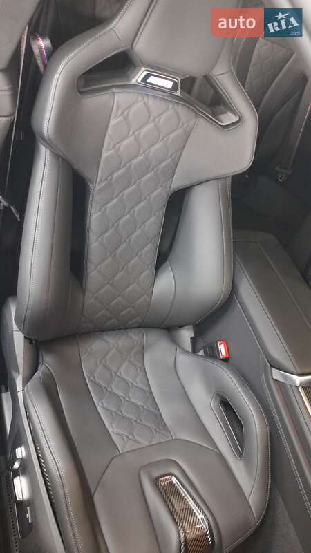 Купе BMW M8 2023 в Киеве