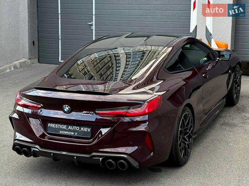 Купе BMW M8 2021 в Киеве