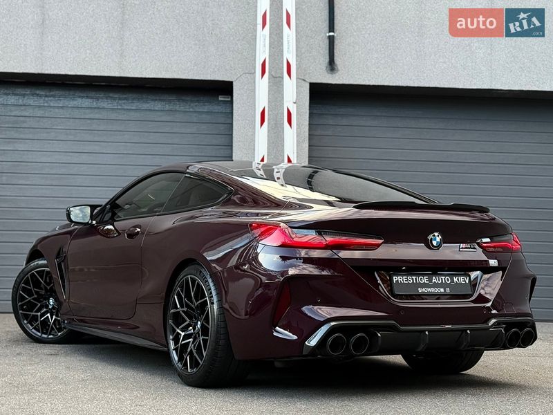 Купе BMW M8 2021 в Киеве