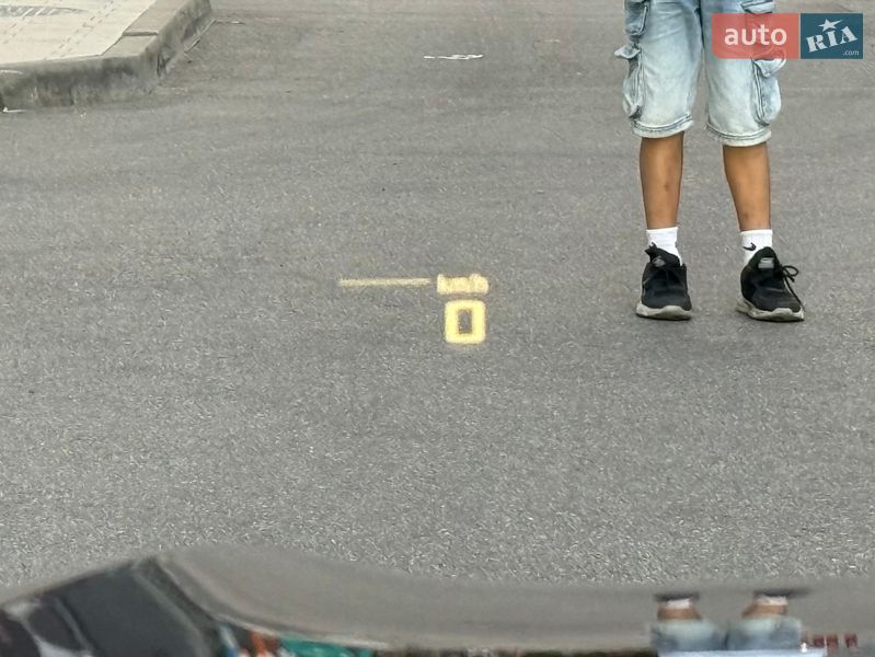 Купе BMW M8 2021 в Киеве