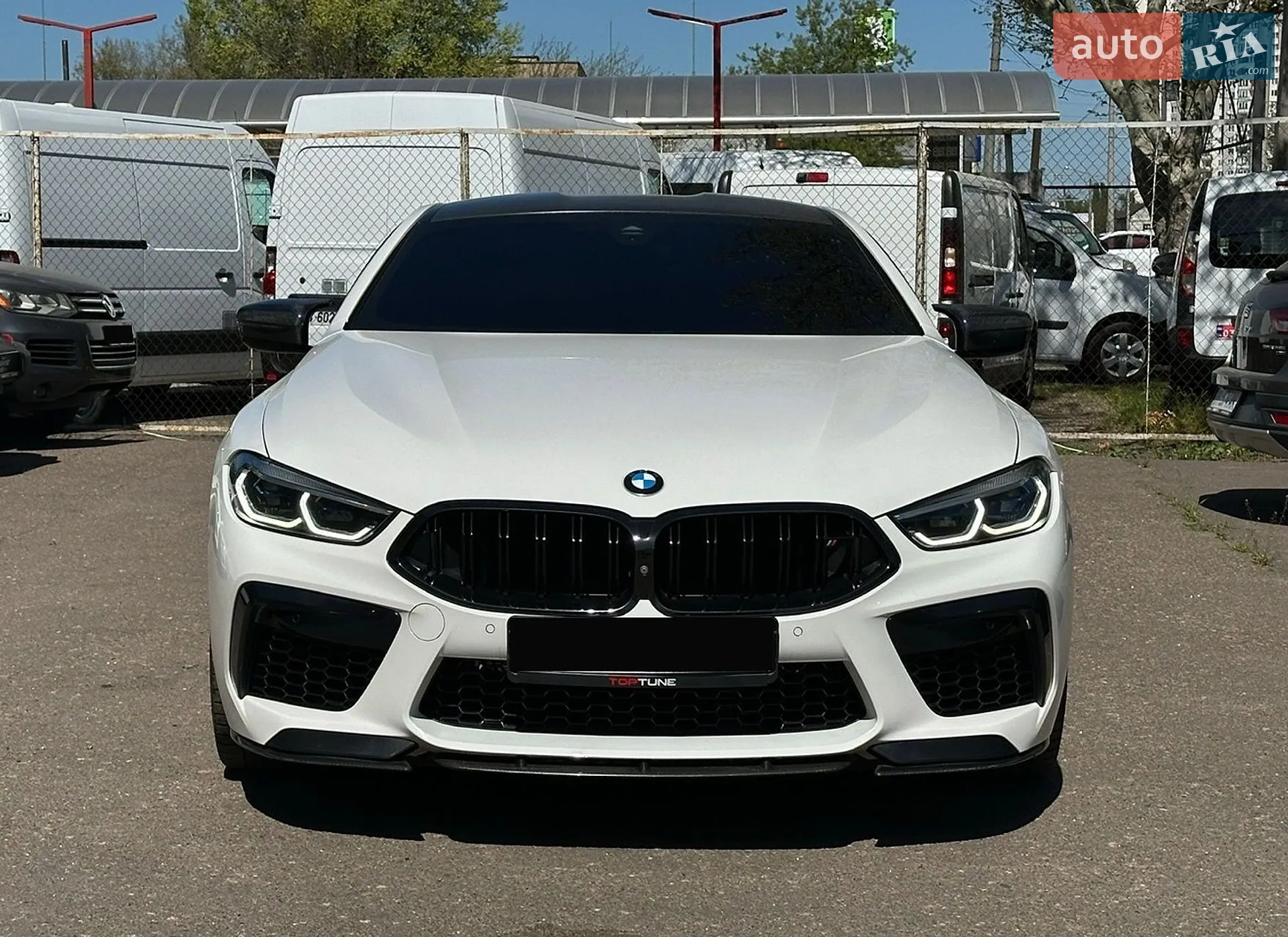 2019 BMW M8 - мініатюра 5