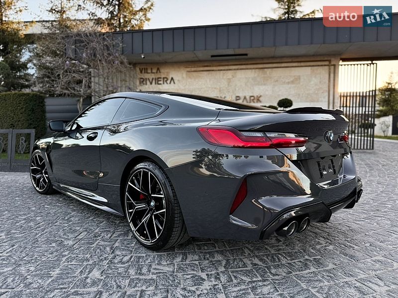 Купе BMW M8 2023 в Львове