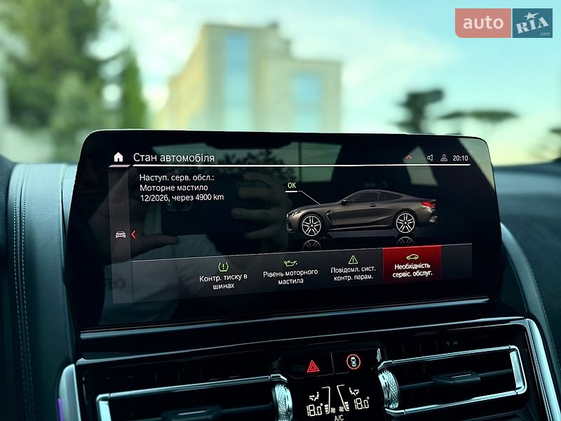 Купе BMW M8 2023 в Львове