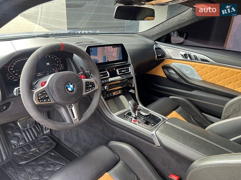 Купе BMW M8 2019 в Києві фото 24 Купе BMW M8 2019 в Києві