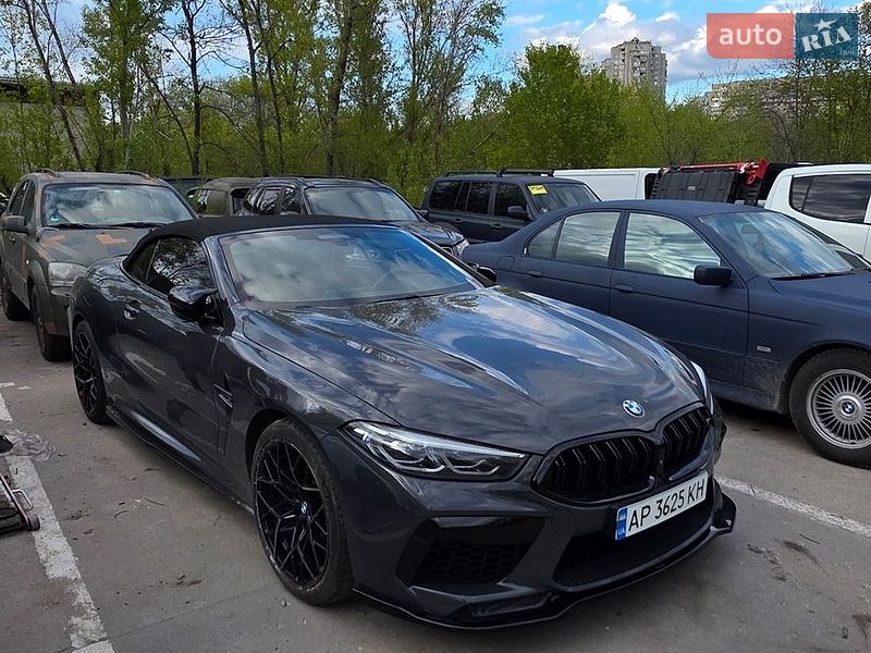 Кабріолет BMW M8 2019 в Києві фото Кабріолет BMW M8 2019 в Києві