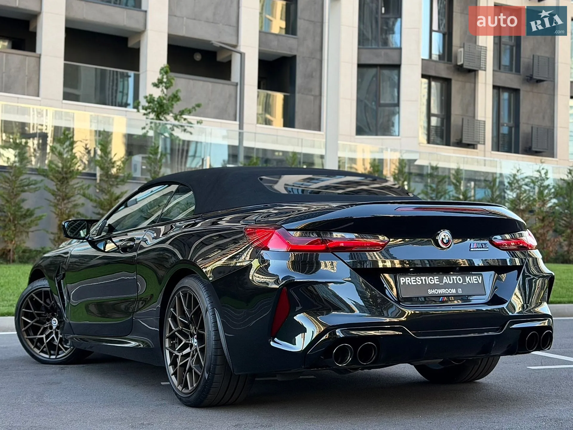 2022 BMW M8 - мініатюра 30