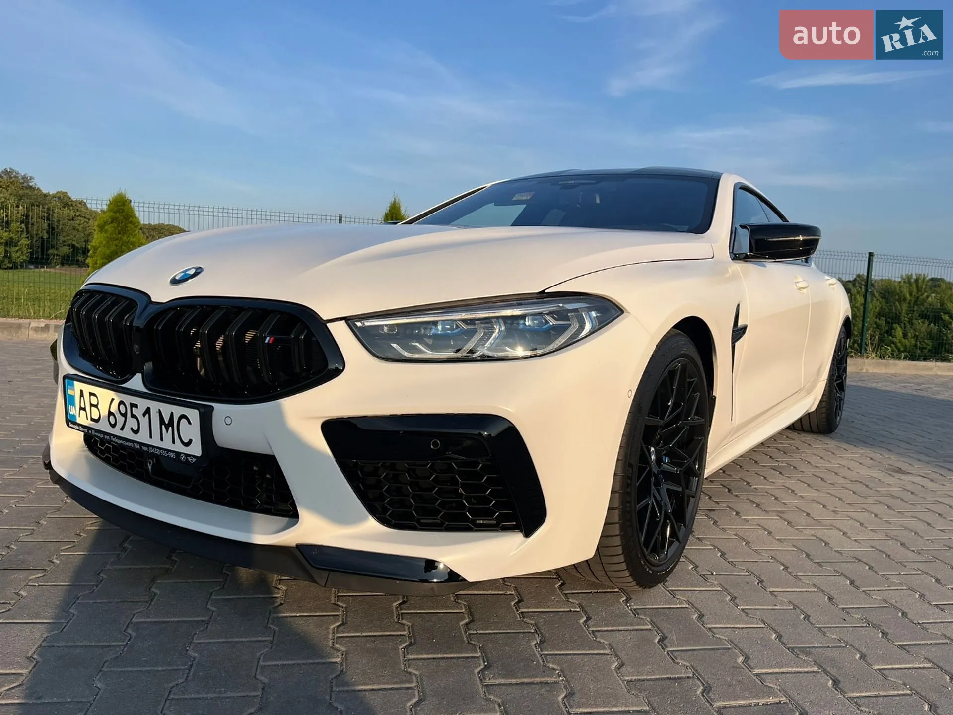 2024 BMW M8 - мініатюра 9