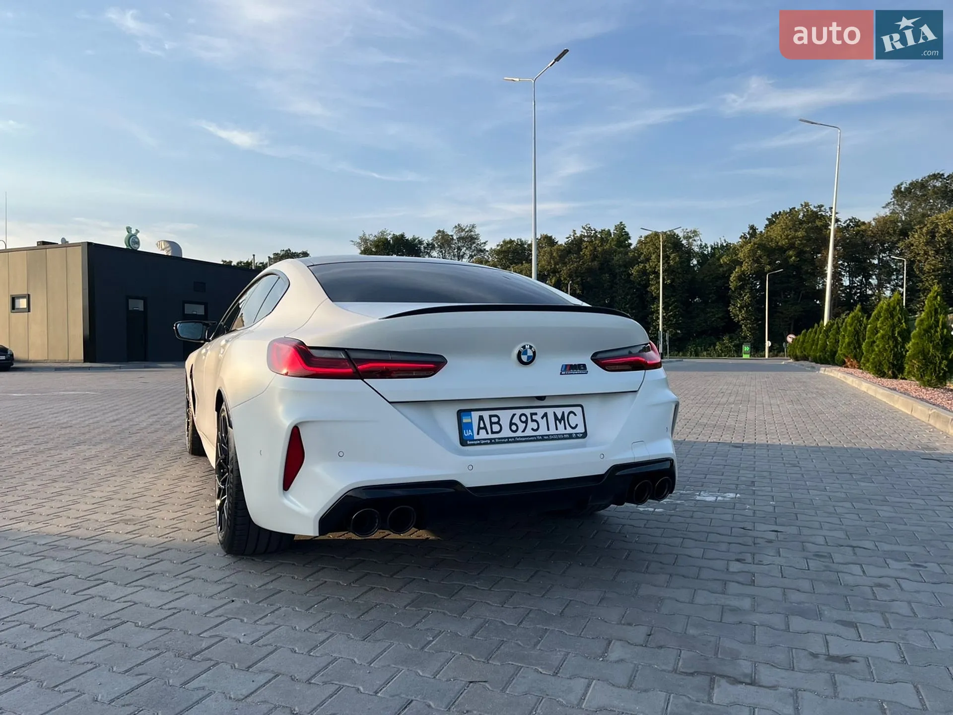 2024 BMW M8 - мініатюра 24