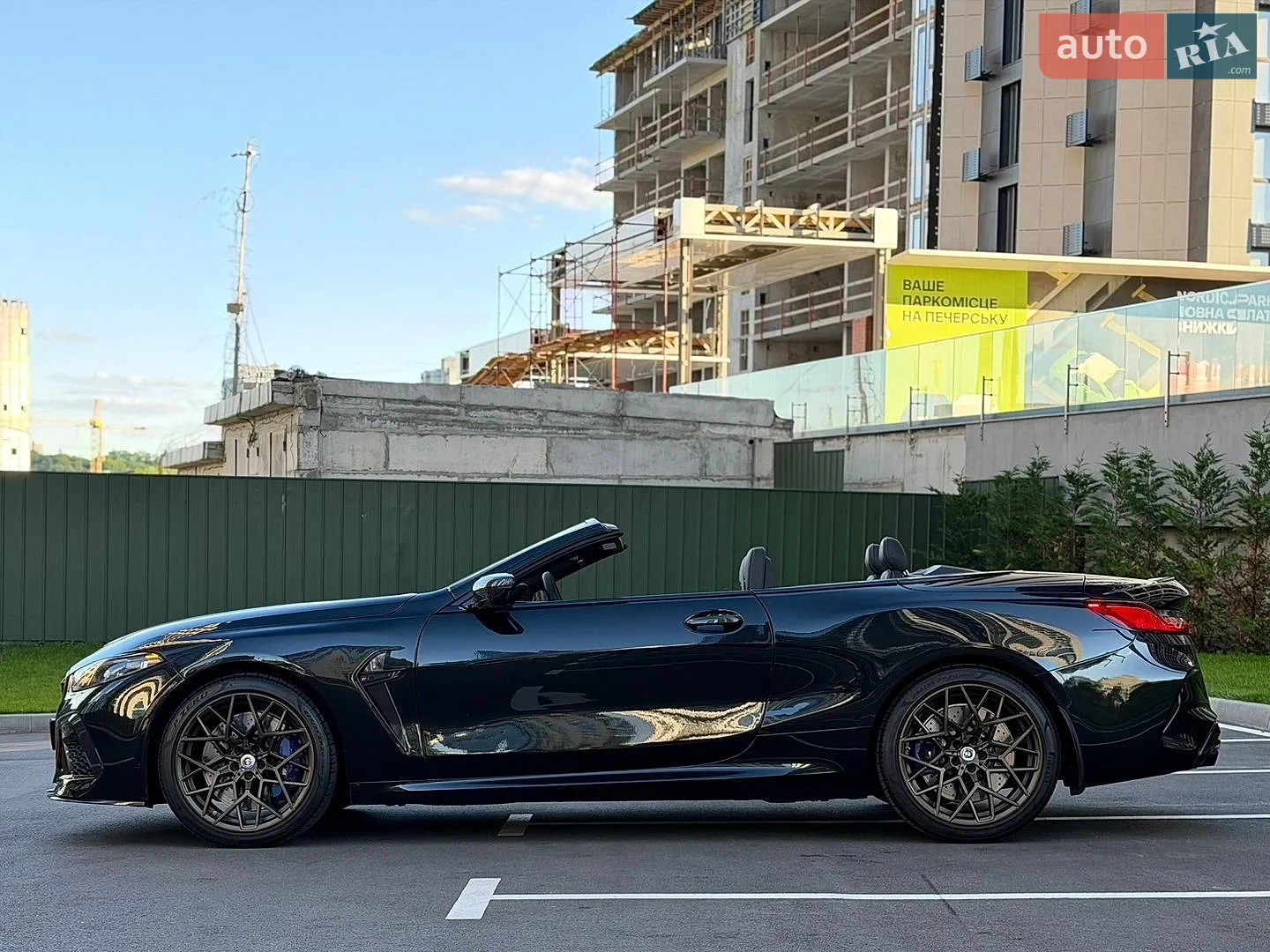 2022 BMW M8 - мініатюра 13