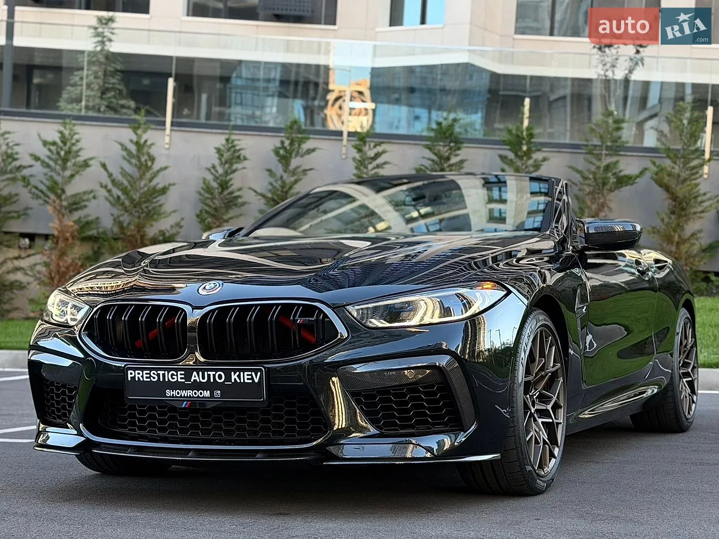 2022 BMW M8 - мініатюра 10