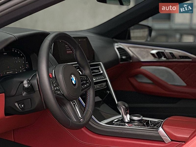 Кабріолет BMW M8 2021 в Києві