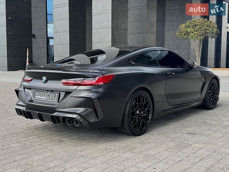 Купе BMW M8 2023 в Киеве