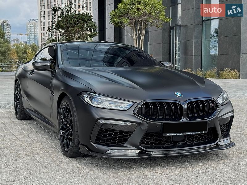 Купе BMW M8 2023 в Киеве
