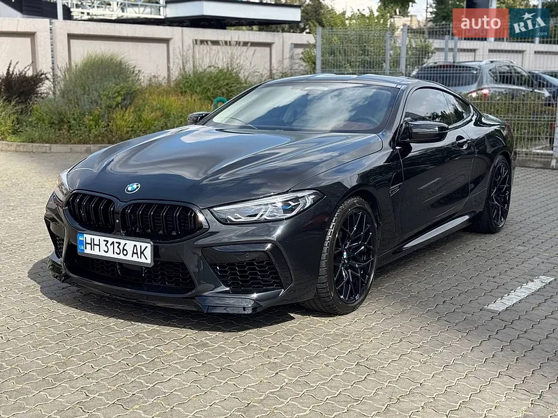 BMW M8