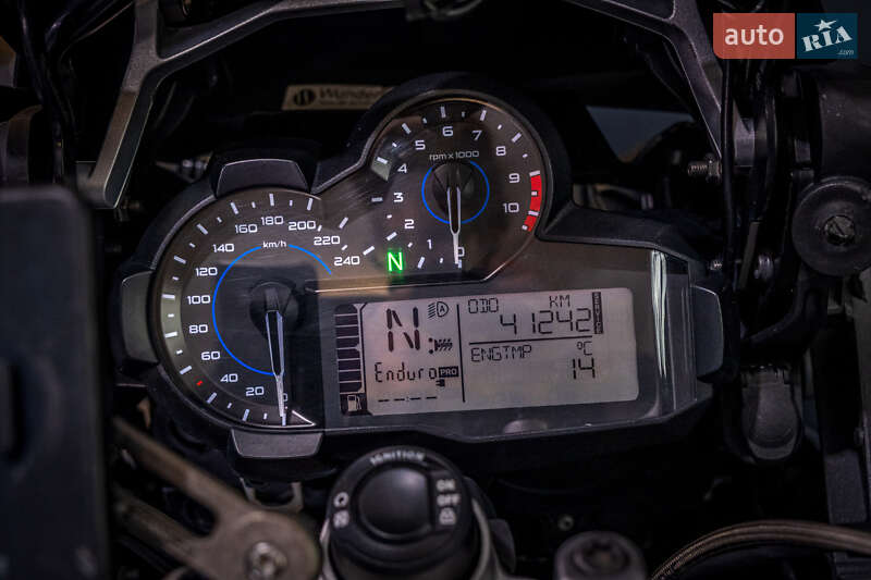 Мотоцикл Багатоцільовий (All-round) BMW R 1200GS 2017 в Києві фото 15 Мотоцикл Багатоцільовий (All-round) BMW R 1200GS 2017 в Києві