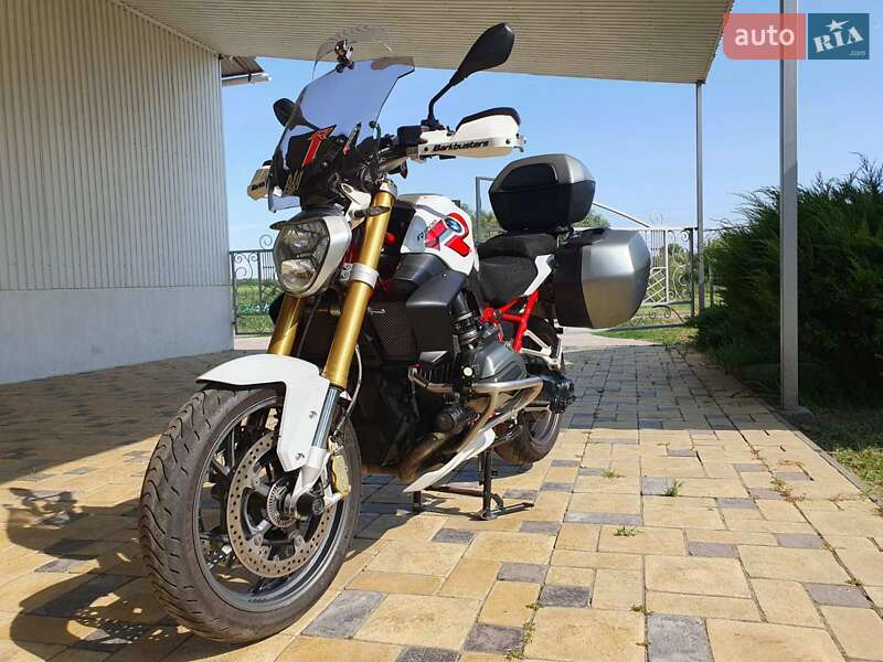 Мотоцикл Спорт-туризм BMW R 1200R 2016 в Кременчуге