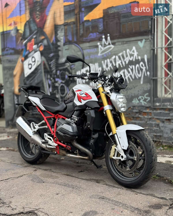 BMW R 1200R 2014 BMW R 1200R 2014