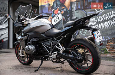 Мотоцикл Спорт-туризм BMW R 1200RS 2015 в 