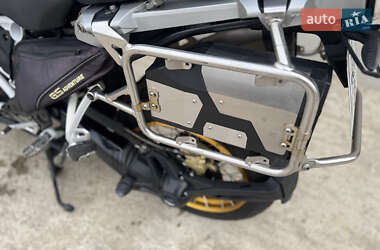 Мотоцикл Спорт-туризм BMW R 1250GS 2019 в 