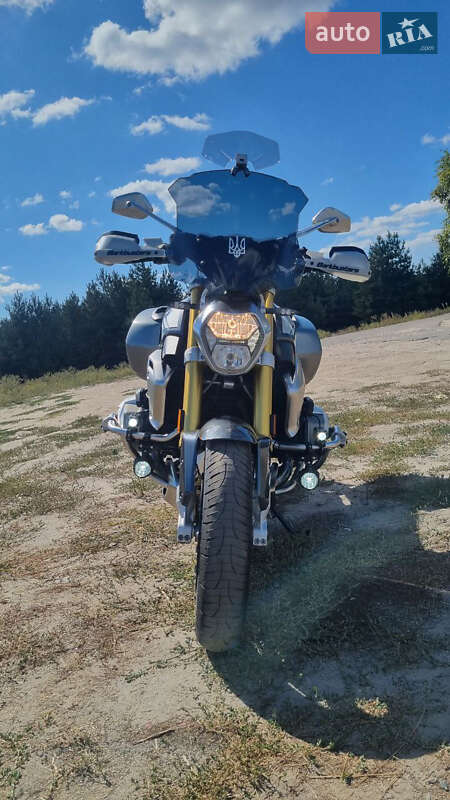 Мотоцикл Без обтекателей (Naked bike) BMW R 1250R 2021 в Горишних Плавнях