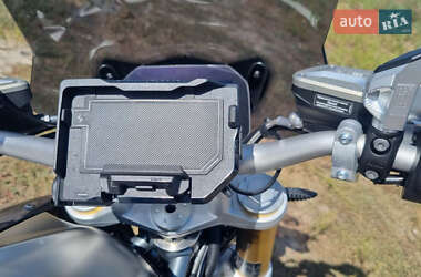 Мотоцикл Без обтекателей (Naked bike) BMW R 1250R 2021 в 