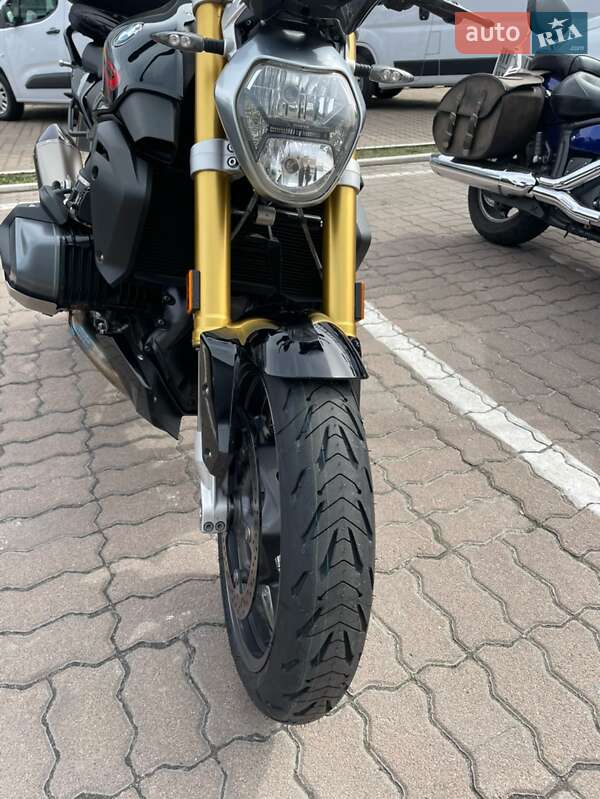 Мотоцикл Без обтекателей (Naked bike) BMW R 1250R 2019 в Киеве фото 5 Мотоцикл Без обтекателей (Naked bike) BMW R 1250R 2019 в Киеве