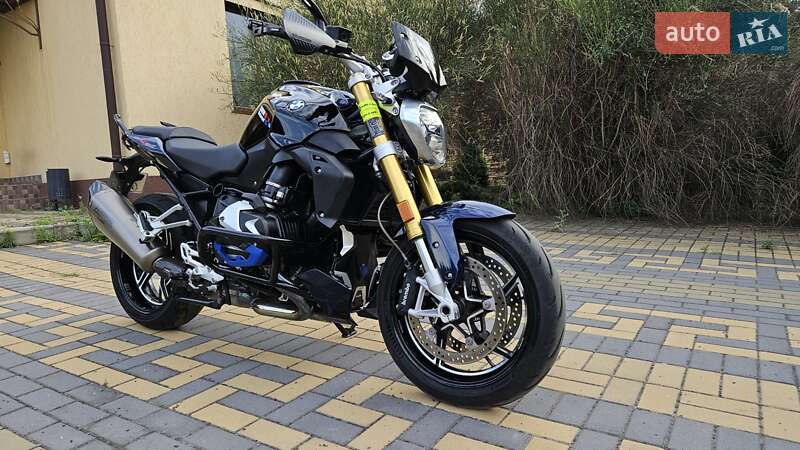 Мотоцикл Без обтекателей (Naked bike) BMW R 1250R 2020 в Запорожье