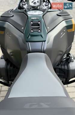 Мотоцикл Многоцелевой (All-round) BMW R 1300GS Adventure 2025 в 