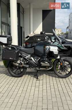 Мотоцикл Многоцелевой (All-round) BMW R 1300GS Adventure 2025 в 
