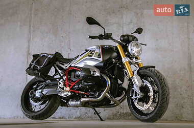 Мотоцикл Классик BMW R nineT 2015 в 