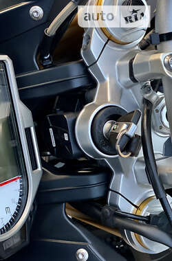 Мотоцикл Без обтекателей (Naked bike) BMW S 1000R 2020 в Умани