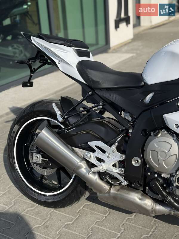Мотоцикл Без обтекателей (Naked bike) BMW S 1000R 2016 в Ровно