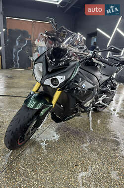 Спортбайк BMW S 1000R 2018 в 