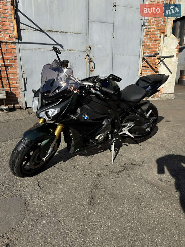 Спортбайк BMW S 1000R 2018 в Києві фото 17 Спортбайк BMW S 1000R 2018 в Києві