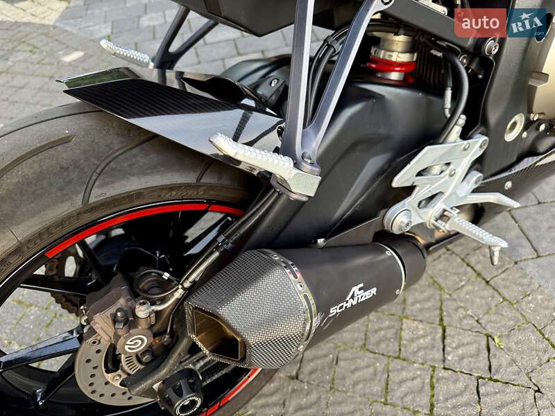 Мотоцикл Без обтекателей (Naked bike) BMW S 1000R 2015 в Львове