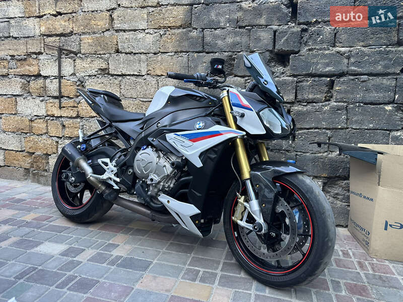 Мотоцикл Без обтікачів (Naked bike) BMW S 1000R 2018 в Одесі