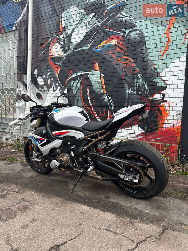 Мотоцикл Без обтекателей (Naked bike) BMW S 1000R 2021 в Киеве