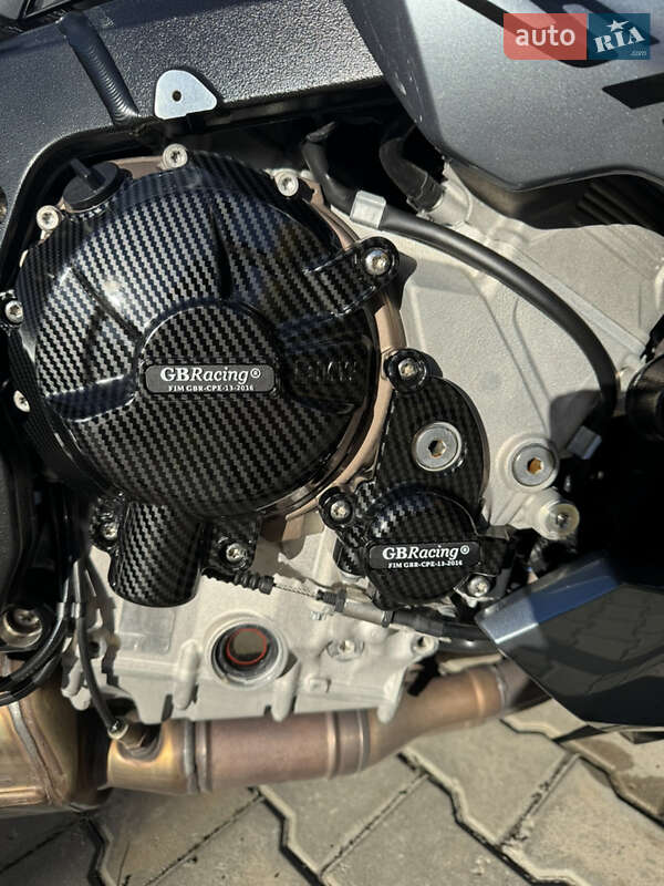 Мотоцикл Без обтекателей (Naked bike) BMW S 1000R 2023 в Киеве