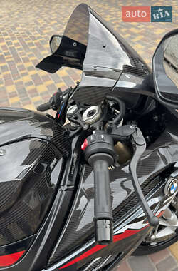 Спортбайк BMW S 1000RR 2022 в 