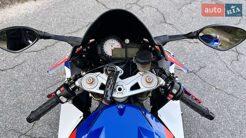 Спортбайк BMW S 1000RR 2010 в Кременчуге фото 5 Спортбайк BMW S 1000RR 2010 в Кременчуге