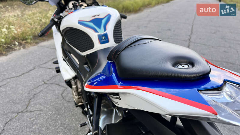 Спортбайк BMW S 1000RR 2010 в Кременчуге фото 17 Спортбайк BMW S 1000RR 2010 в Кременчуге