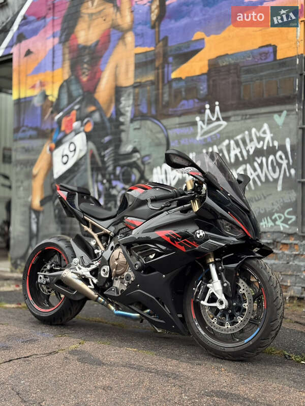 BMW S 1000RR 2019